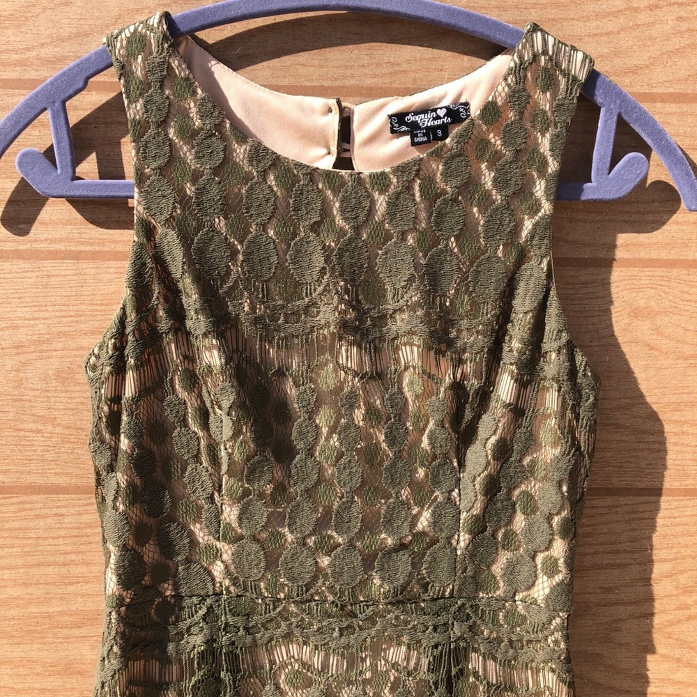 Green Lace Dress - Picture 2 of 5